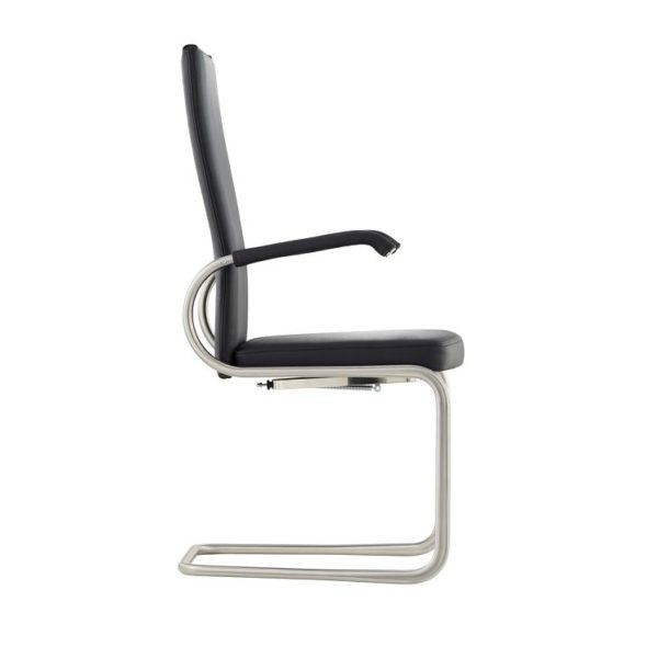 csm_TECTA_D29-P-E_schwarz_Polsterstuhl_tube-aplati_persp_1_8de6a59d2d (1)