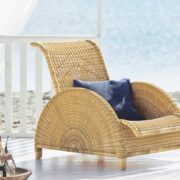 sika-design-arne-jacobsen-paris-exterior-lounge-chair-nature-with-pillow-miljobillede_1571324800_2048x sika-design-arne-jacobsen-paris-exterior-lounge-chair-nature-with-pillow-miljobillede_1571324800_2048x