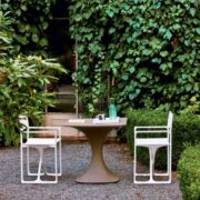 laregista-poltrona-esterno